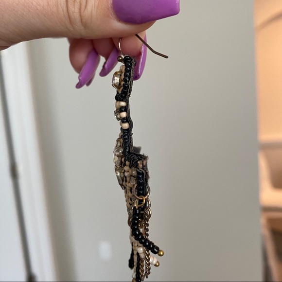 Black and cream statement earrings with stones - Picture 7 of 7